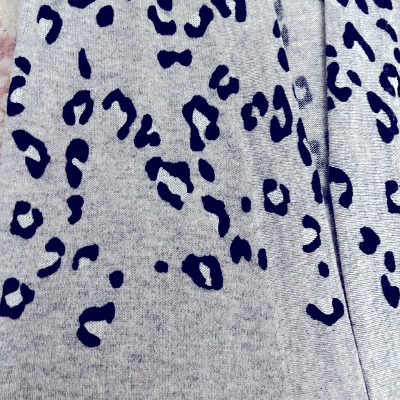 Charter Club Cashmere Cardigan. Gray Cheetah Size M - Picture 3 of 4